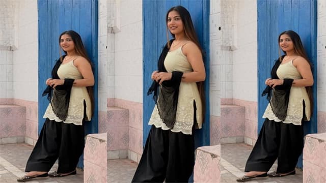 Horny Desi Punjabi GF Hard Doggy